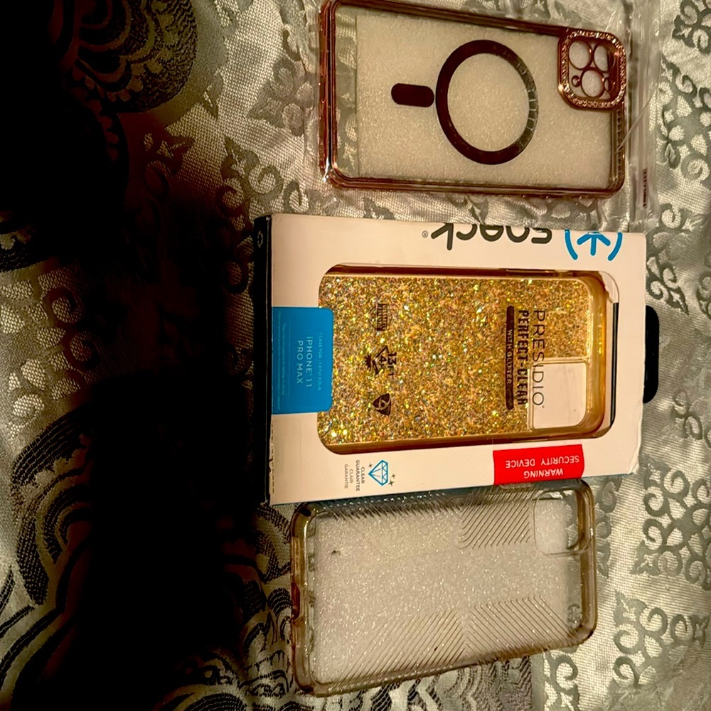 iPhone 11 Pro Max 3 piece cases